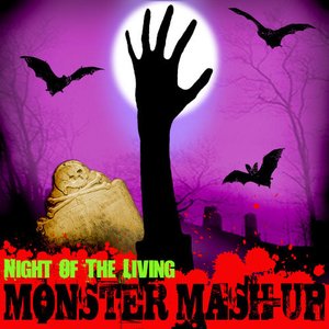“Night of the Living Monster Mashup”的封面