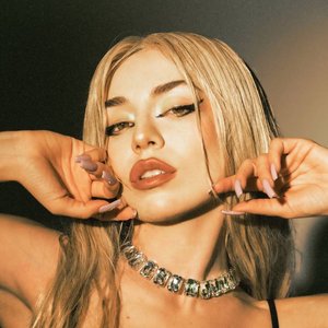 Ava Max 的头像