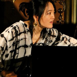 Avatar for Makiko Hirabayashi Trio