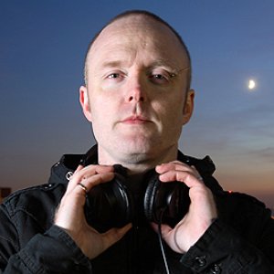 Solarstone feat. Essence için avatar