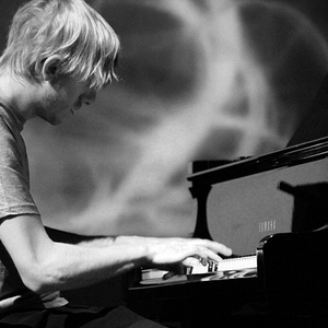 Erik K Skodvin photo provided by Last.fm