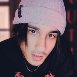 Avatar for Mathue