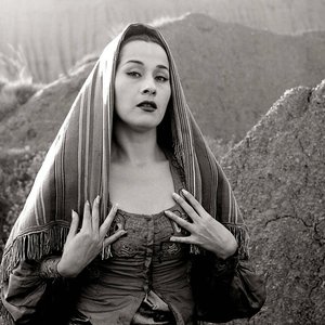 Yma Sumac 的头像