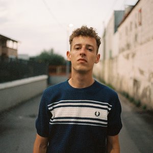 Shelter Boy 的头像