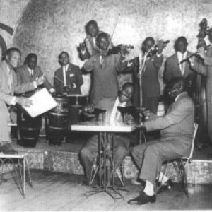 Orquesta Melodias del 40 的头像