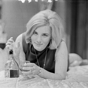 Nelly Frijda 的头像