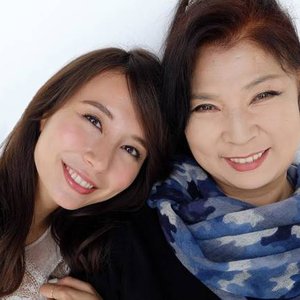 May J. duet with 八代亜紀 的头像