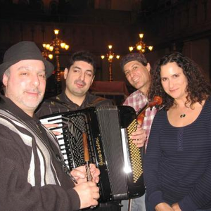 Hot Pstromi photo provided by Last.fm