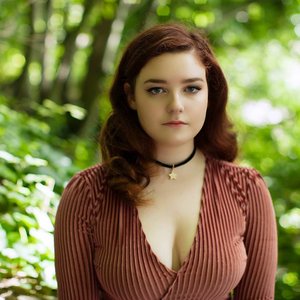 Eloïse 的头像