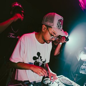 Onemillionkisses için avatar