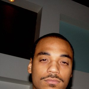 Avatar for oasis collaborating omar-s