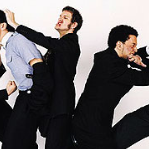 2 Skinnee J's photo provided by Last.fm