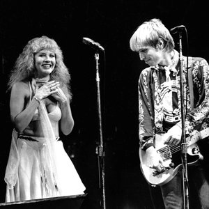 Stevie Nicks & Tom Petty & The Heartbreakers için avatar