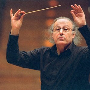 Изображение для 'Eliahu Inbal: Frankfurt Radio Symphony Orchestra'