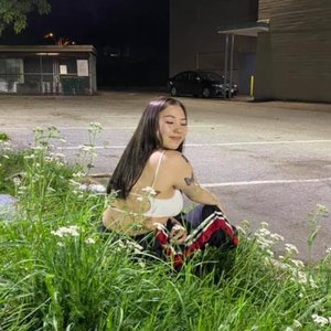 April Liang 的头像