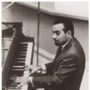 Hugo Montenegro & His Orchestra and Chorus 的头像