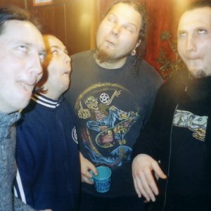 Szögletes Üveggolyó 的头像