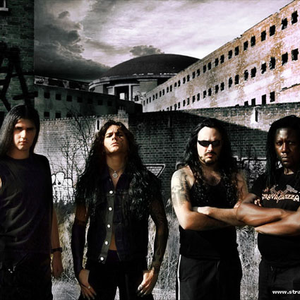 Stravaganzza photo provided by Last.fm