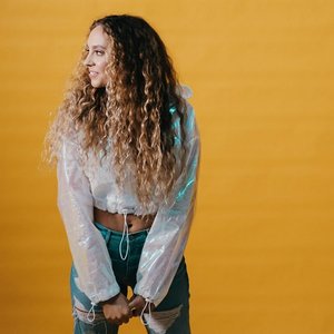 Avatar for Lauryn Evans