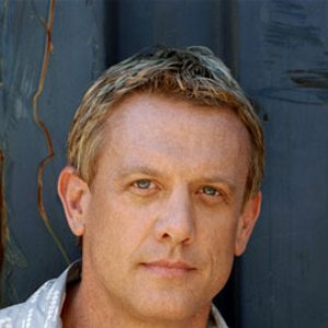 Simon Burke 的头像
