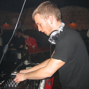 axel heijken 的头像