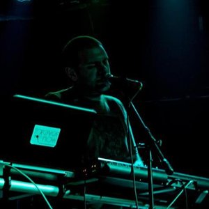 Robert Paul 的头像