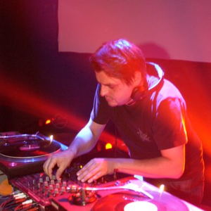 Diferenz photo provided by Last.fm