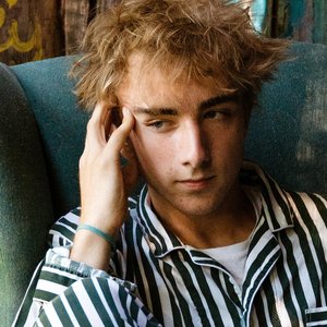 Luke McCormick 的头像