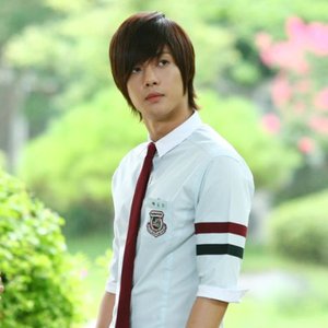 Hyun Joong için avatar