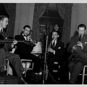 Bud Freeman and his Famous Chicagoans photo provided by Last.fm
