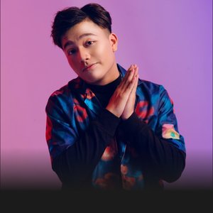 DatKaa 的头像