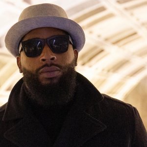 Shaw Calhoune 的头像