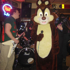 Sloth photo provided by Last.fm