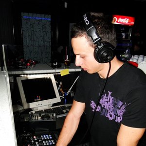 Dj NoQuit 的头像