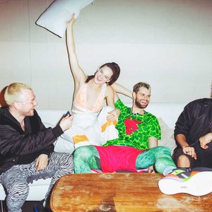 Sofi Tukker & BOII のアバター