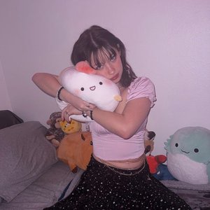 Avatar for Velvet Eyes