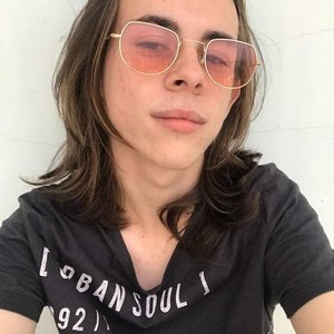 dcast 的头像