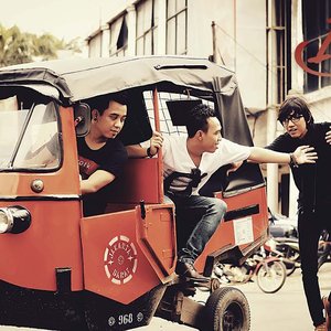Ilir7 的头像