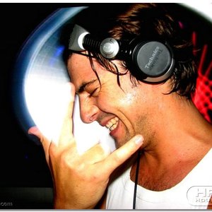 Axwell ft Max C - I Found You 的头像