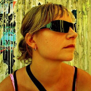 D’Stephanie photo provided by Last.fm