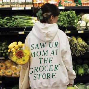 saw ur mom at the grocery store