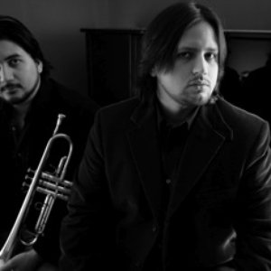 The Rodriguez Brothers 的头像