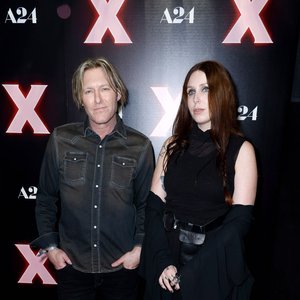 Tyler Bates & Chelsea Wolfe 的头像