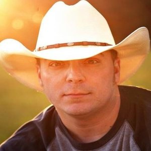 Ryan Daniel のアバター