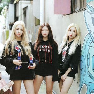 LOOΠΔ ;  ODD EYE CIRCLE 的头像