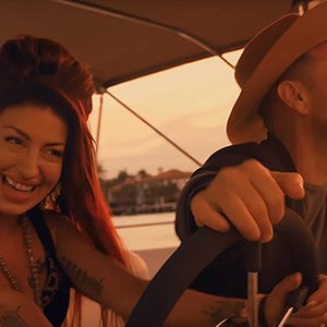 Sam Trocki & Neon Hitch 的头像