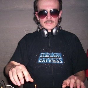 junglist sakadika 的头像