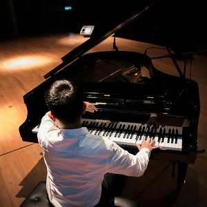 Lachlan Wright Trio 的头像