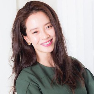 Song Ji Hyo 的头像