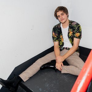 Harry Phillips 的头像
